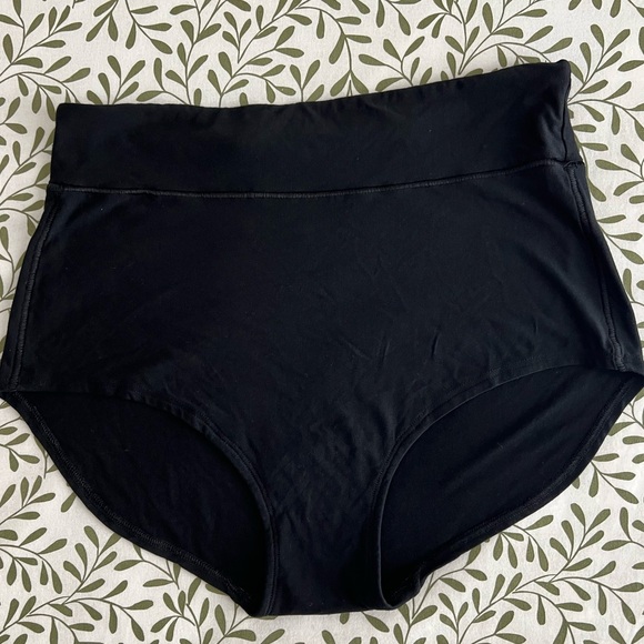 Bodily - All-In Panty - maternity-to-postpartum and C-Section - Large - Black - Picture 3 of 5